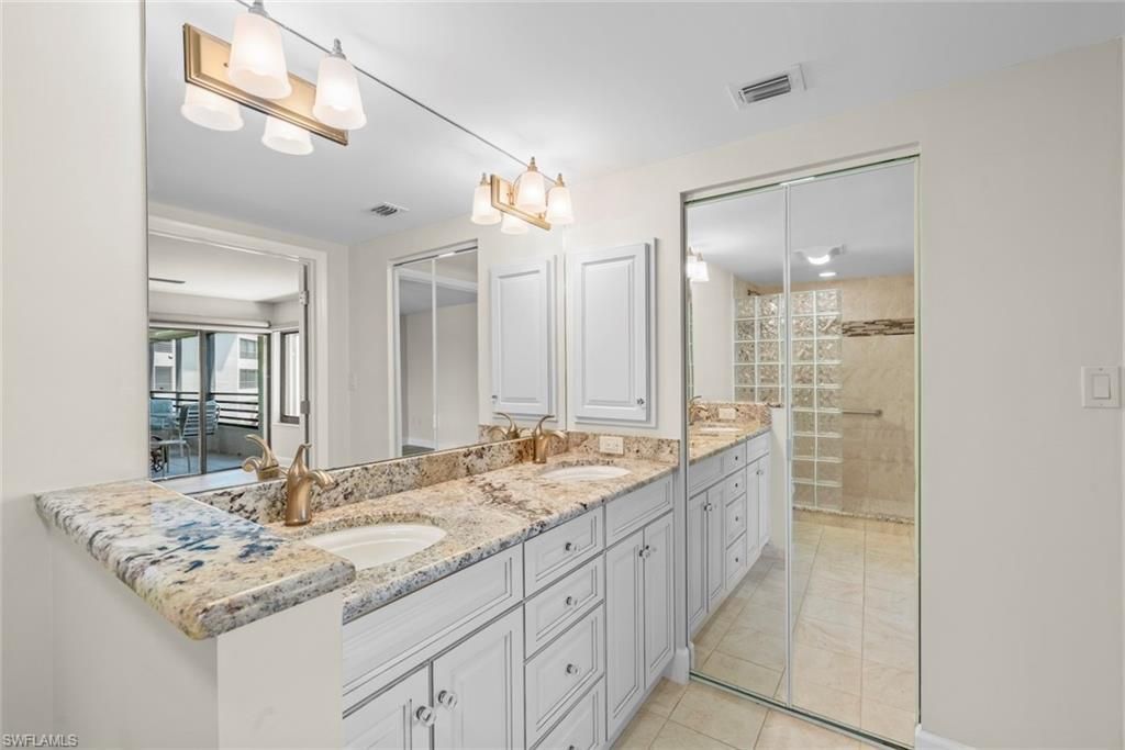 1605 Middle Gulf Dr, Unit 105, Sanibel, FL 33957 Photo
