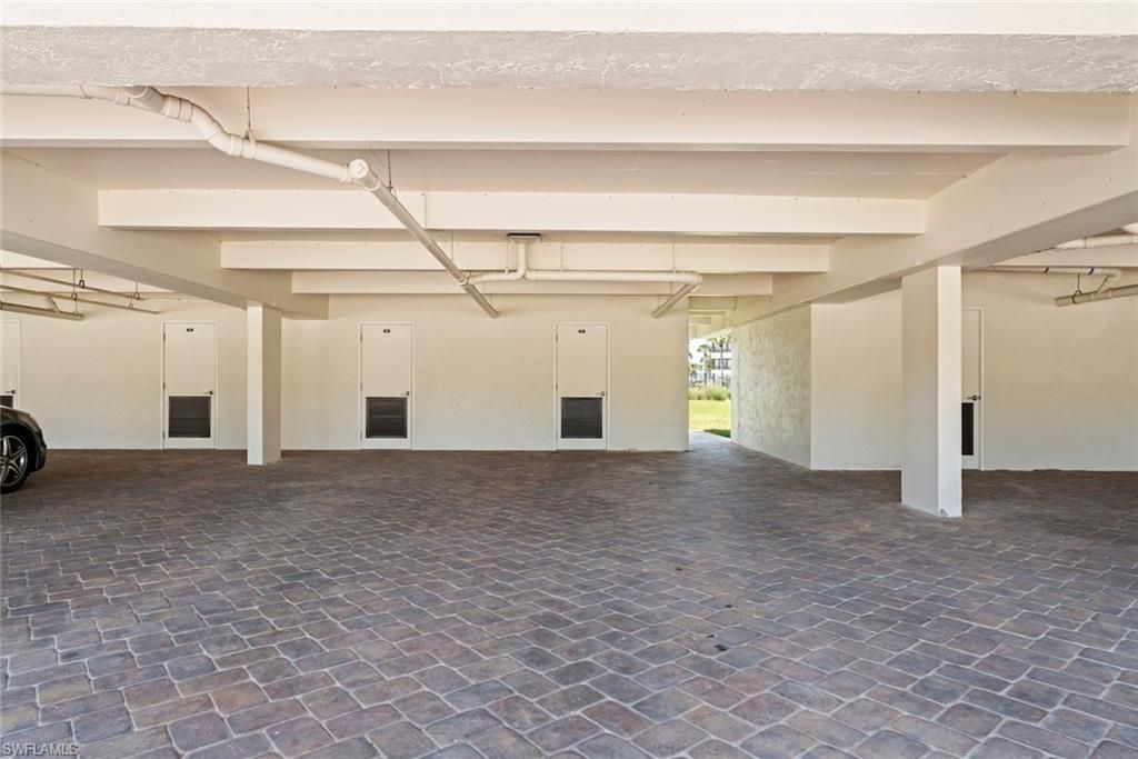 1605 Middle Gulf Dr, Unit 105, Sanibel, FL 33957 Photo