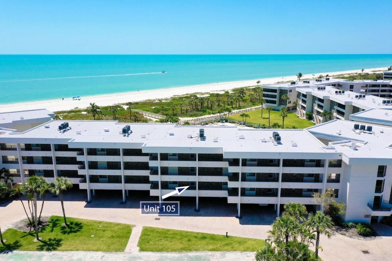 1605 Middle Gulf Drive, Unit 105, Sanibel, FL 33957 Photo