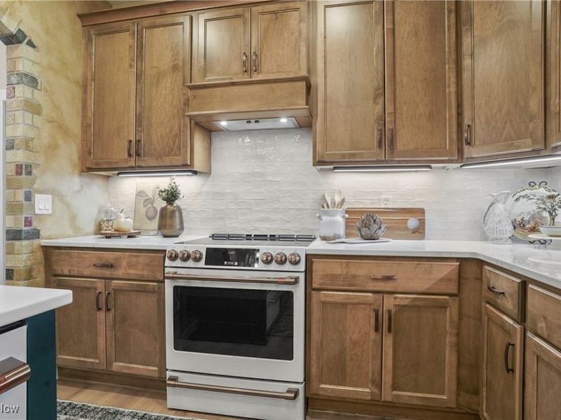 4301 Evergreen Court, Unit 63, North Canton, OH 44720 Photo 8