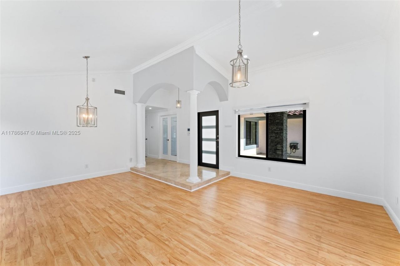 10320 SW 132nd Ave, Miami, FL 33186 Photo