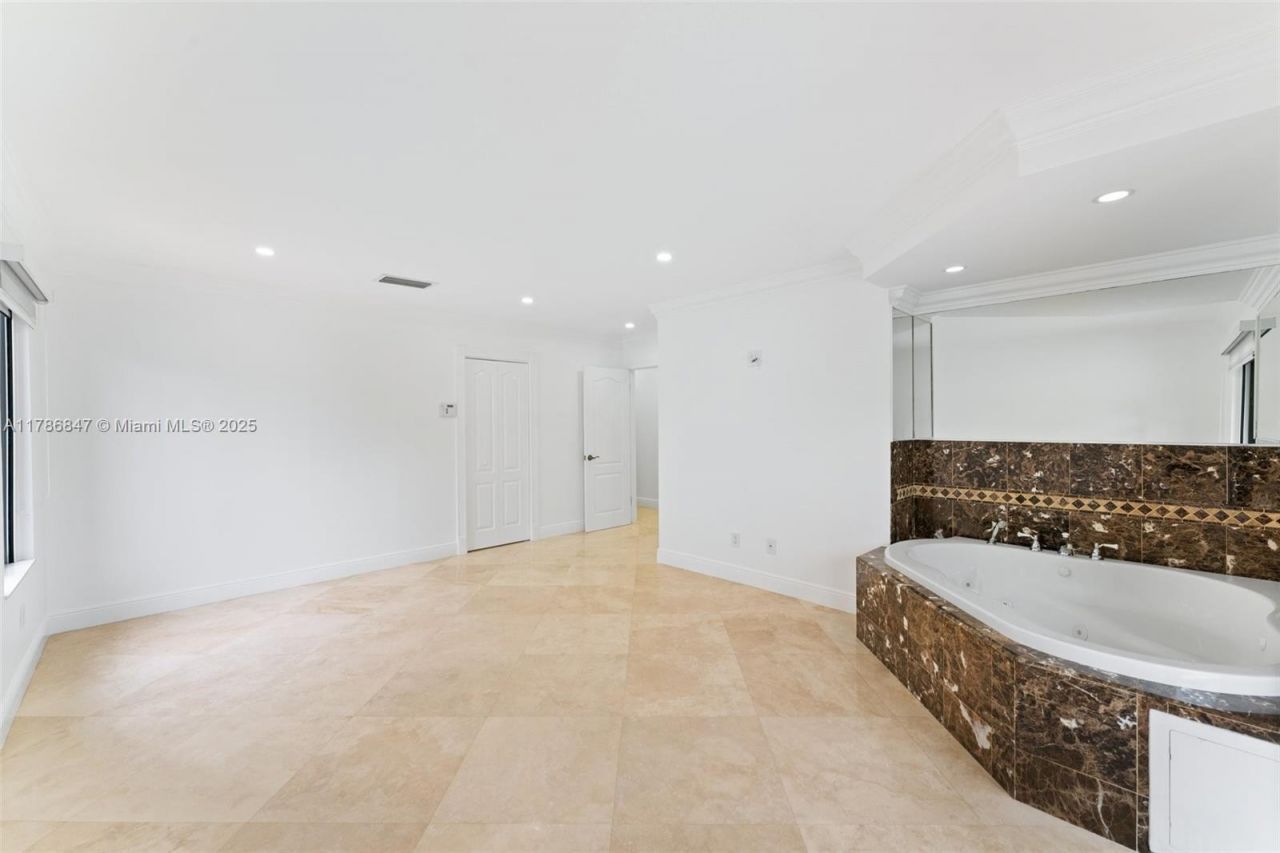 10320 SW 132nd Ave, Miami, FL 33186 Photo