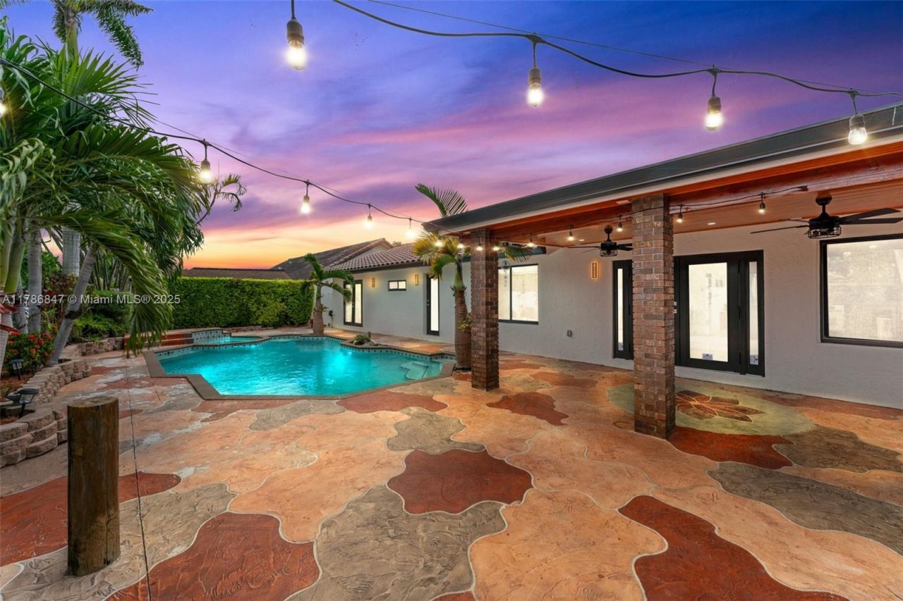 10320 SW 132nd Ave, Miami, FL 33186 Photo