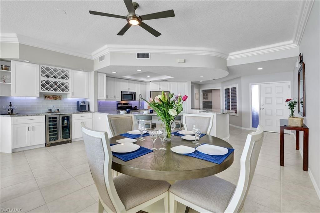 269 Barefoot Beach Blvd, Unit 602, Bonita Springs, FL 34134 Photo