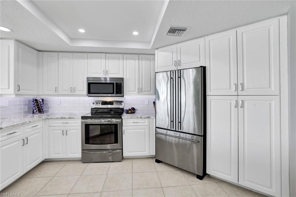 269 Barefoot Beach Blvd, Unit 602, Bonita Springs, FL 34134 Photo