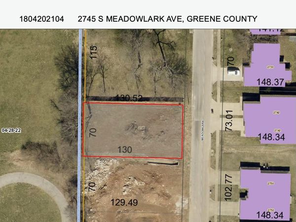 2745 S Meadowlark Avenue, Springfield, MO 65807