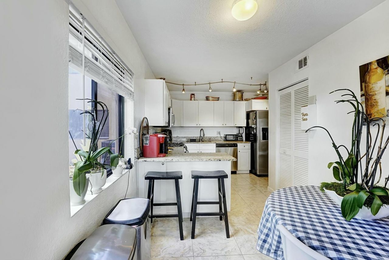 5337 Fountains Drive S, Lake Worth, FL 33467 Photo