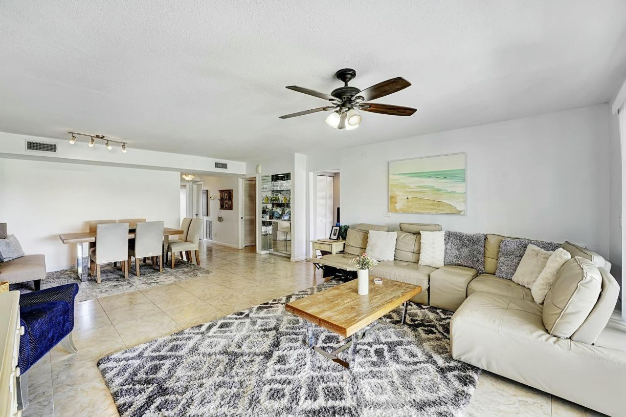 5337 Fountains Drive S, Lake Worth, FL 33467 Photo