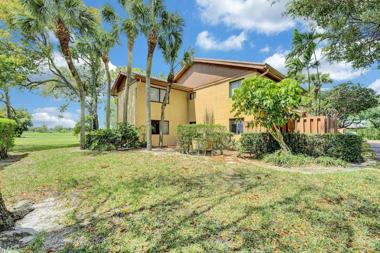 5337 Fountains Drive S, Lake Worth, FL 33467 Photo