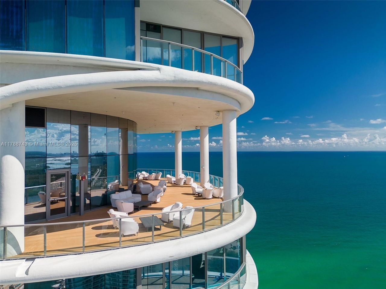 15701 Collins Ave, Unit PARKING TA, Sunny Isles Beach, FL 33160 Photo