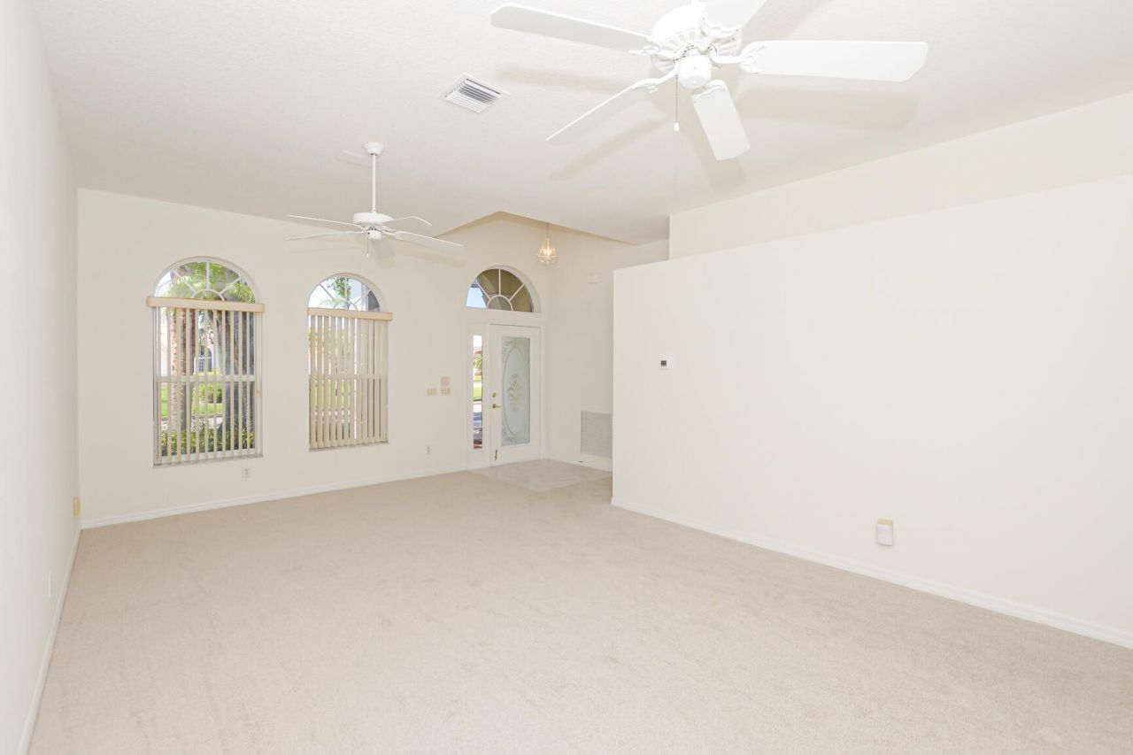 600 NW Lambrusco Drive, Port Saint Lucie, FL 34986 Photo