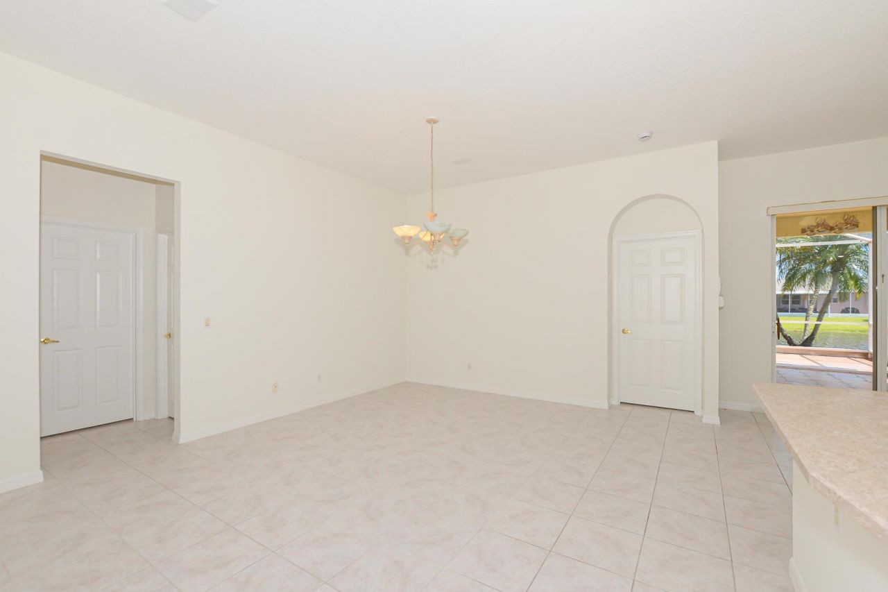 600 NW Lambrusco Drive, Port Saint Lucie, FL 34986 Photo