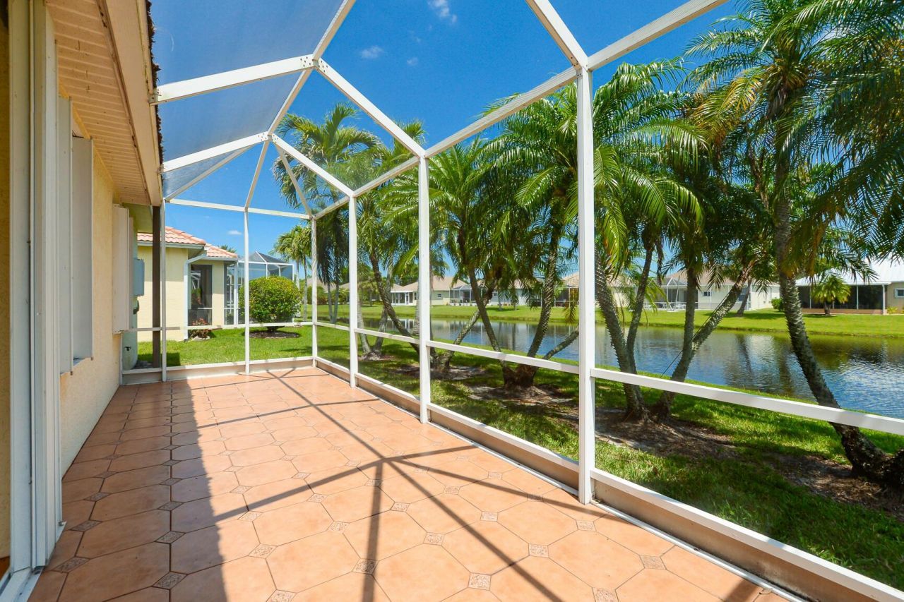 600 NW Lambrusco Drive, Port Saint Lucie, FL 34986 Photo