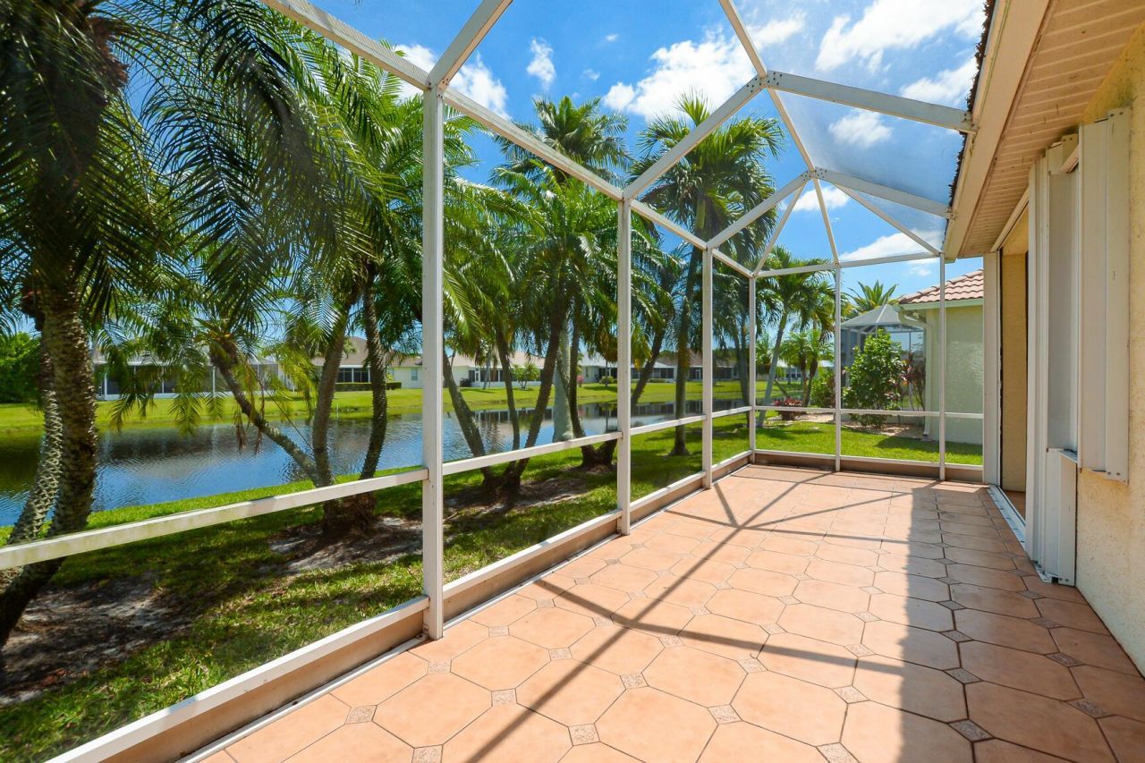 600 NW Lambrusco Drive, Port Saint Lucie, FL 34986 Photo