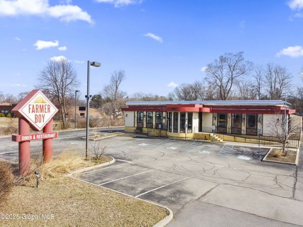 1975 Central Avenue, Albany, NY 12205