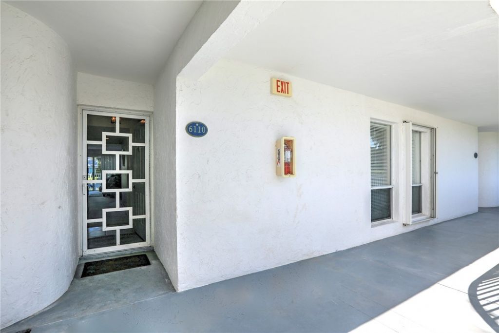 6110 S River Run Drive, Unit 6110, Sebastian, FL 32958 Photo