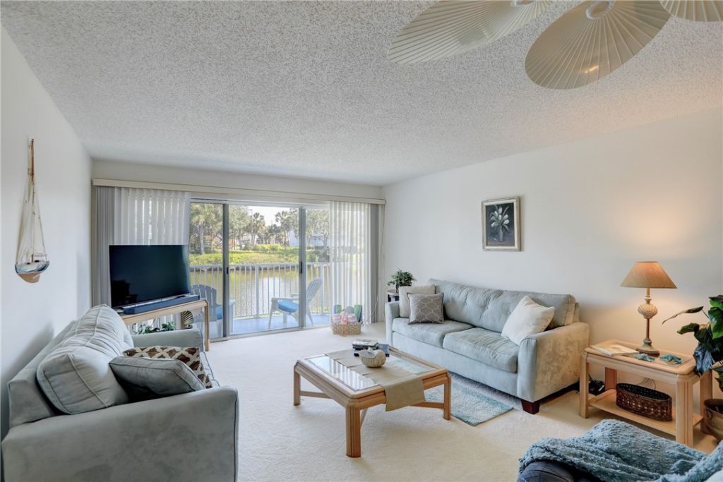 6110 S River Run Drive, Unit 6110, Sebastian, FL 32958 Photo