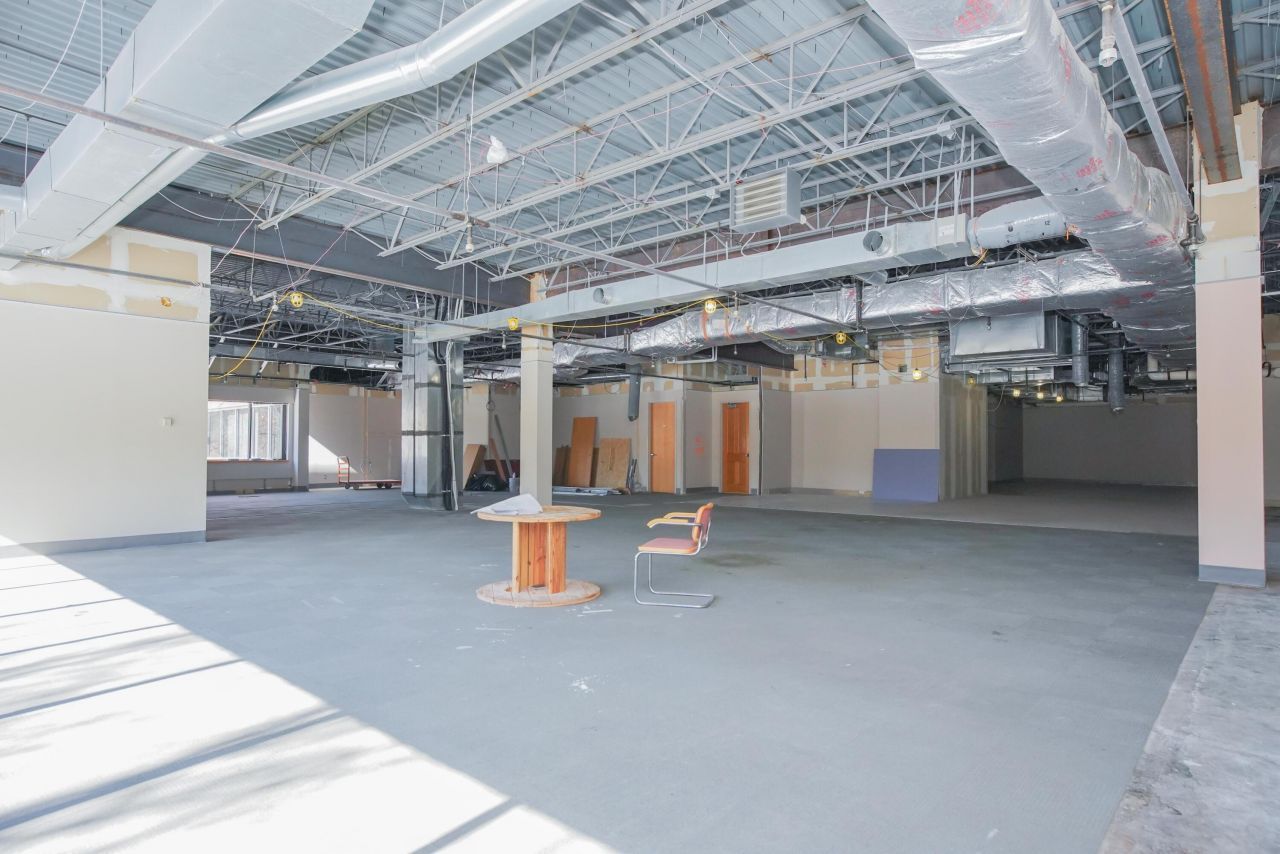 94 New Karner Road, Albany, NY 12203 Main Photo