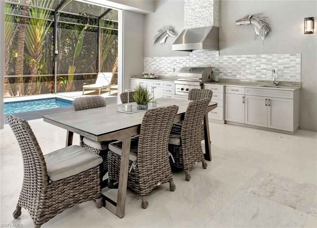 555 Mooring Line Dr, Naples, FL 34102 Photo