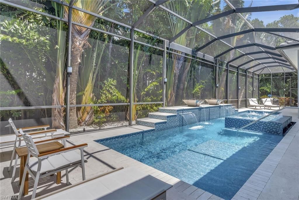 555 Mooring Line Dr, Naples, FL 34102 Photo