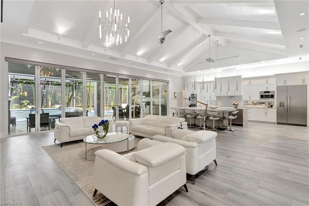 555 Mooring Line Dr, Naples, FL 34102 Photo