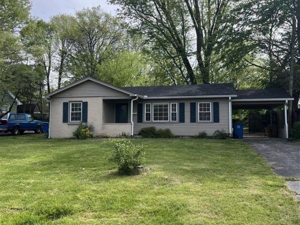 105 Jo Ann Drive, Glasgow, KY 42141