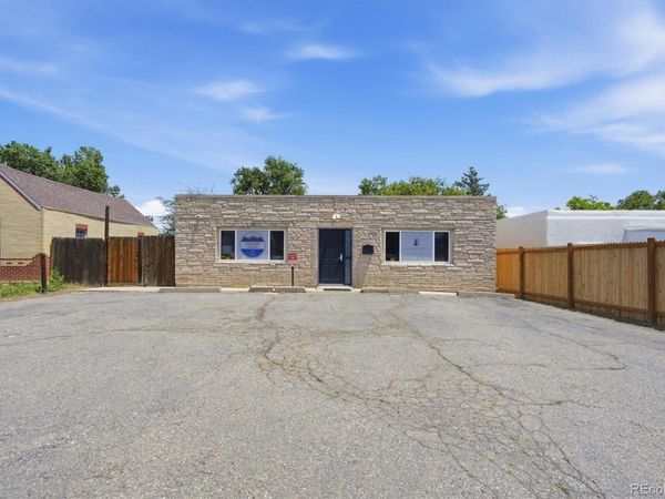 1050 S Quitman Street, Denver, CO 80219