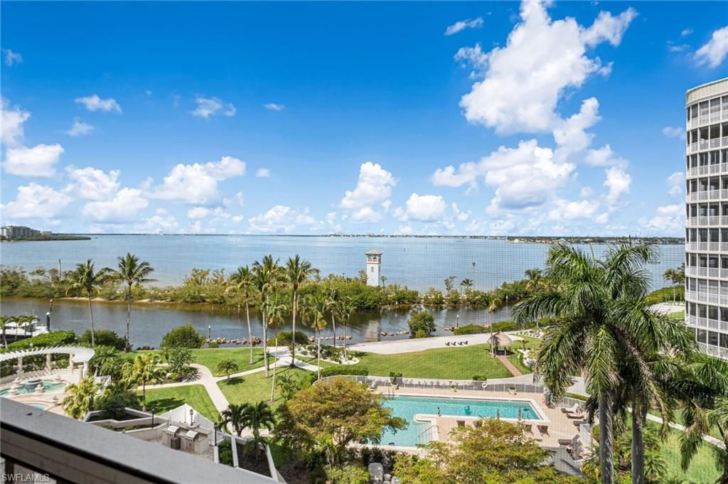 14270 Royal Harbour Ct, Unit 620, Fort Myers, FL 33908 Photo
