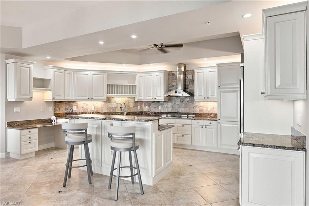14270 Royal Harbour Ct, Unit 620, Fort Myers, FL 33908 Photo