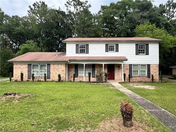 1122 Fribourg Street, Mobile, AL 36608