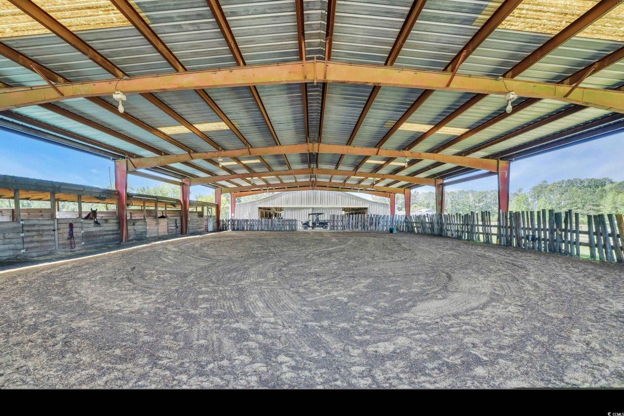 6200 Adrian Pkwy. Photo 12