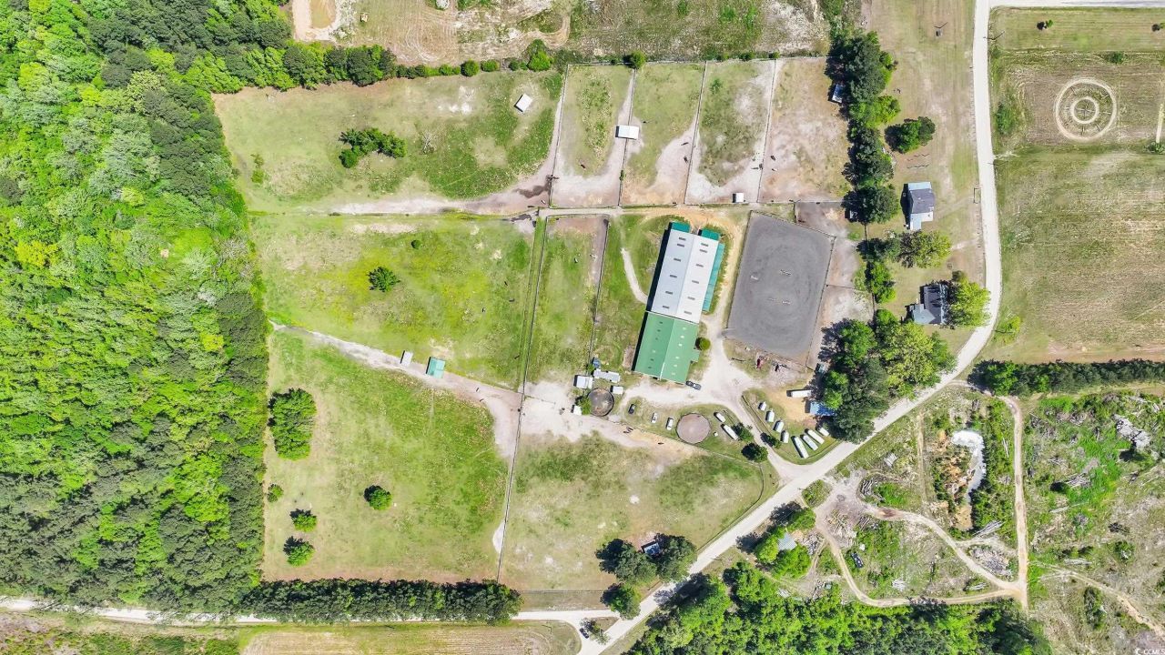 6200 Adrian Pkwy. Photo 16