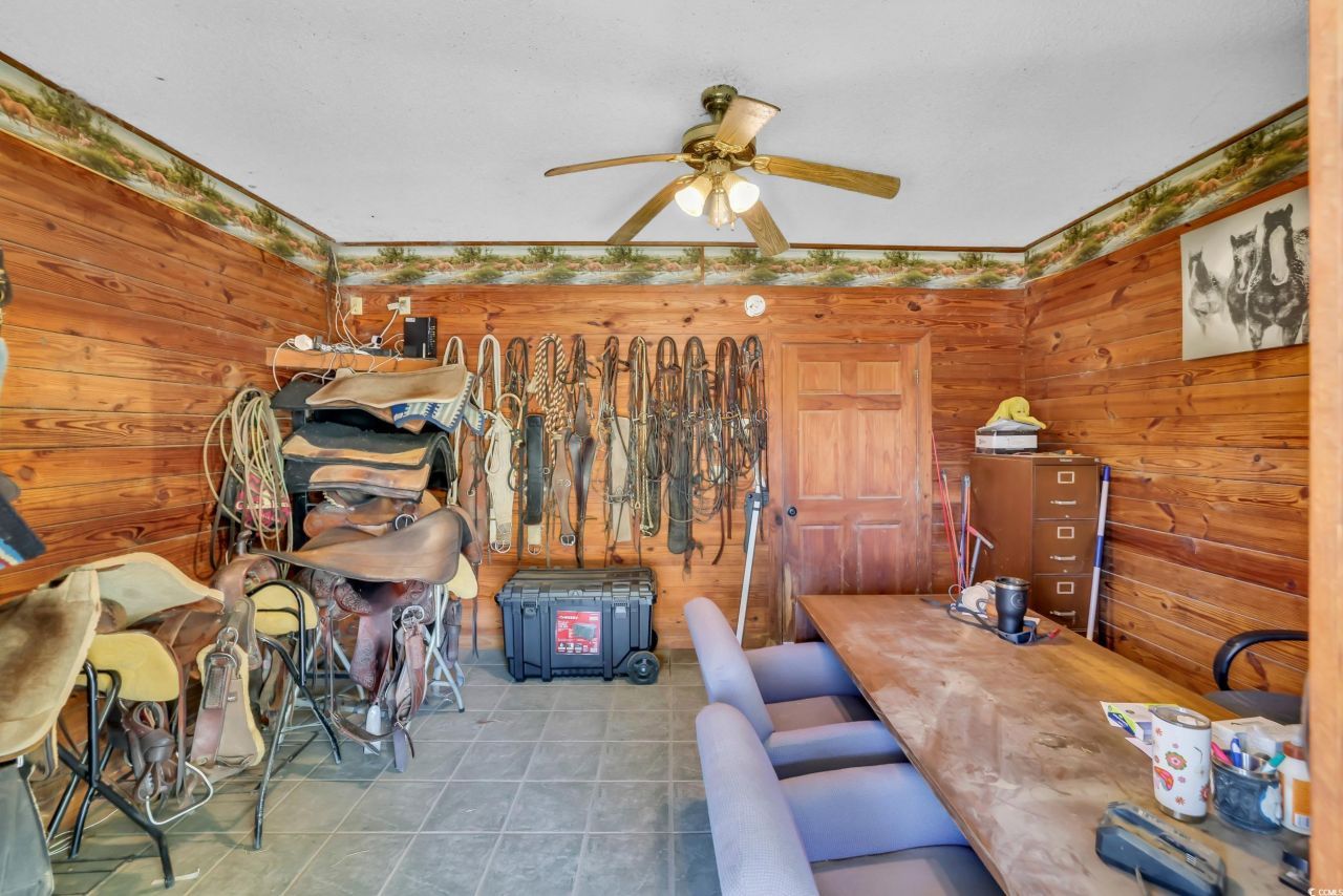 6200 Adrian Pkwy. Photo 7