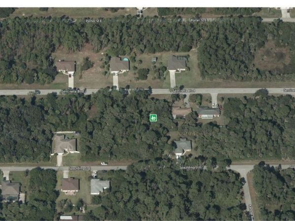 870 Sentinela Blvd, Lehigh Acres, FL 33974