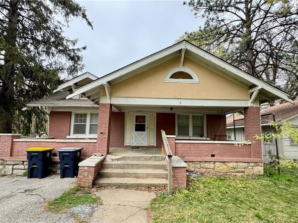 1400 E 77th Terrace, Kansas City, MO 64131