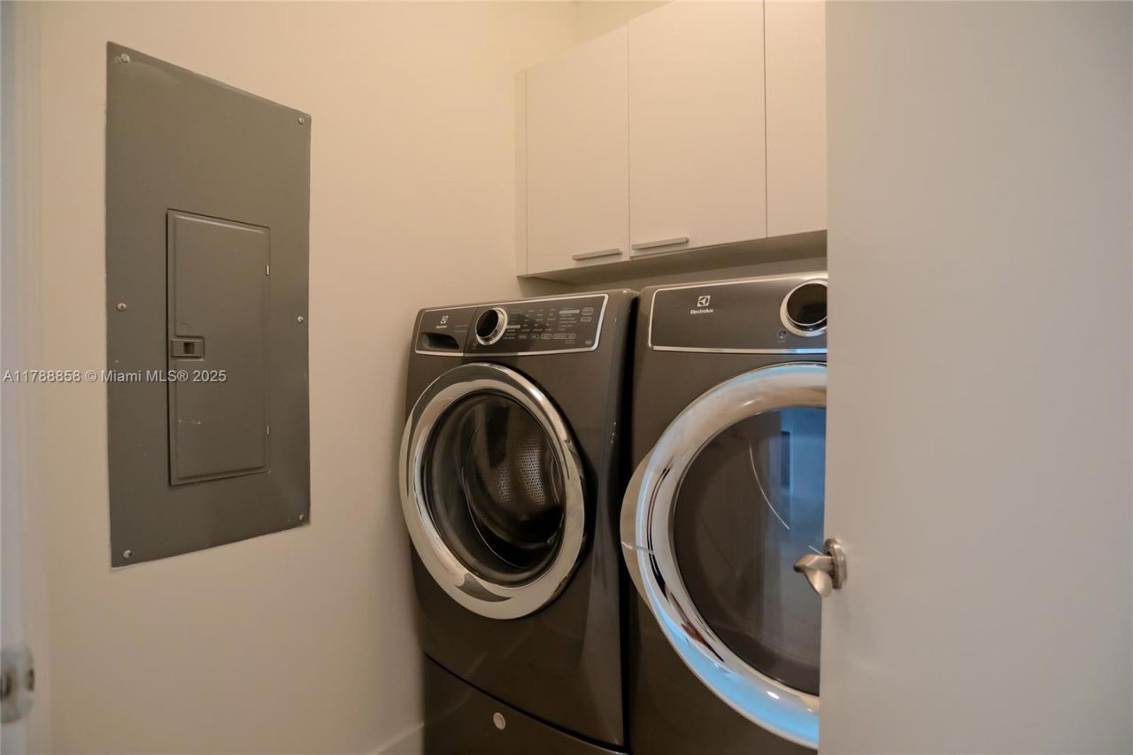 3301 NE 183rd St, Unit 2305, Aventura, FL 33160 Photo