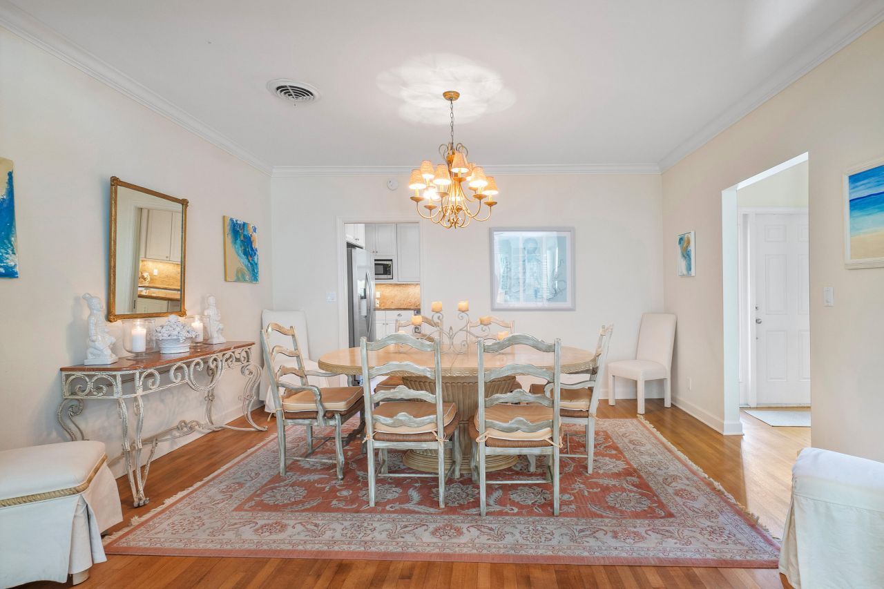 230 Plantation Road, Palm Beach, FL 33480 Photo