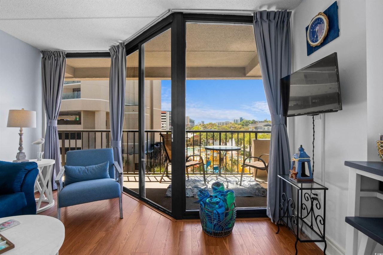 208 74th Ave. N Photo 17