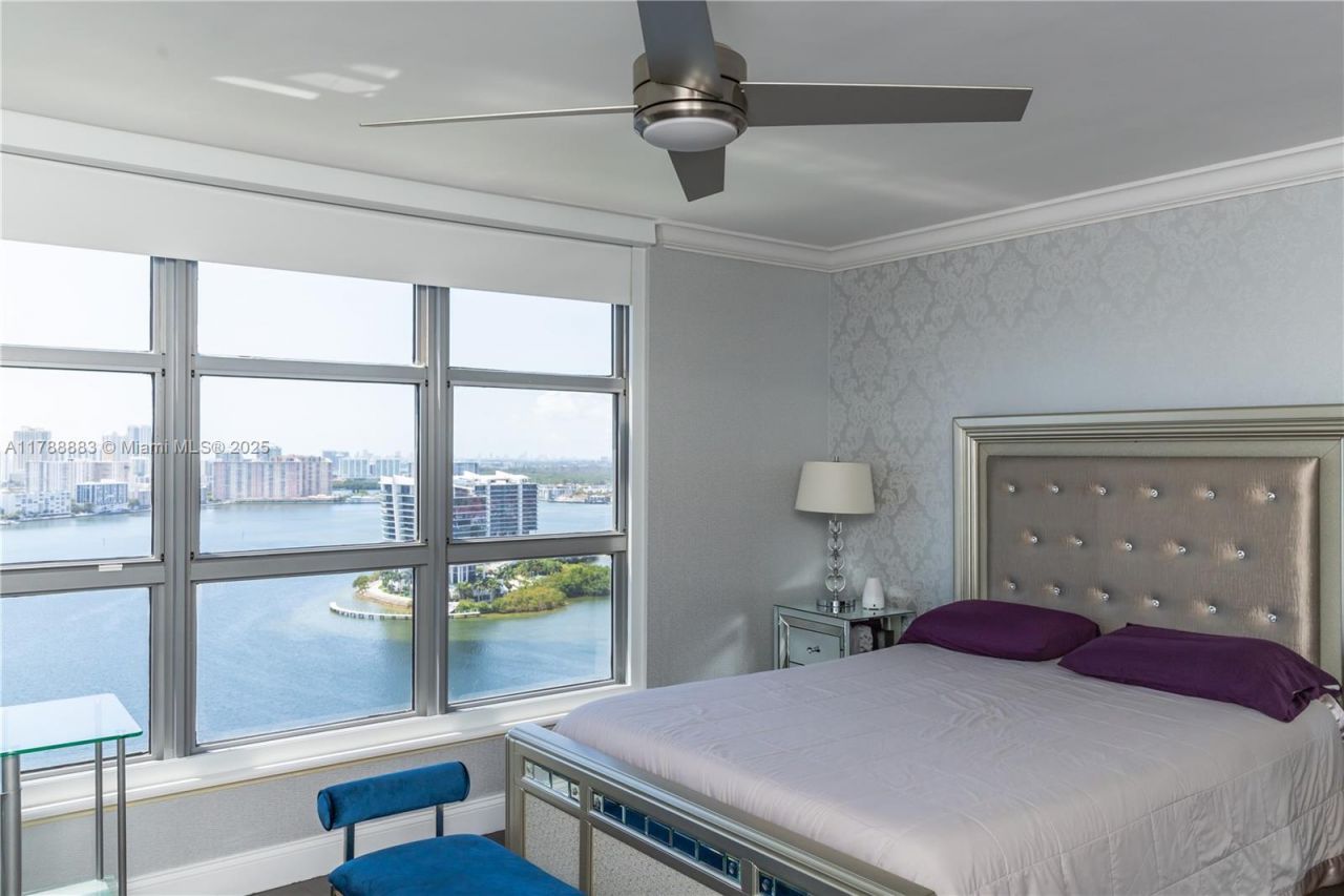 3530 Mystic Pointe Dr, Unit 2910, Aventura, FL 33180 Photo