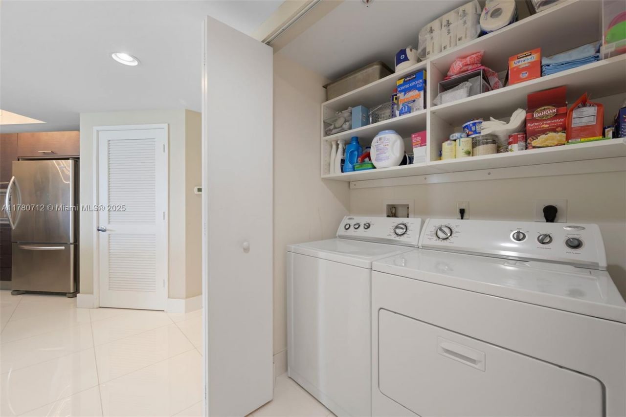 250 Sunny Isles Blvd, Unit 3-1505, Sunny Isles Beach, FL 33160 Photo