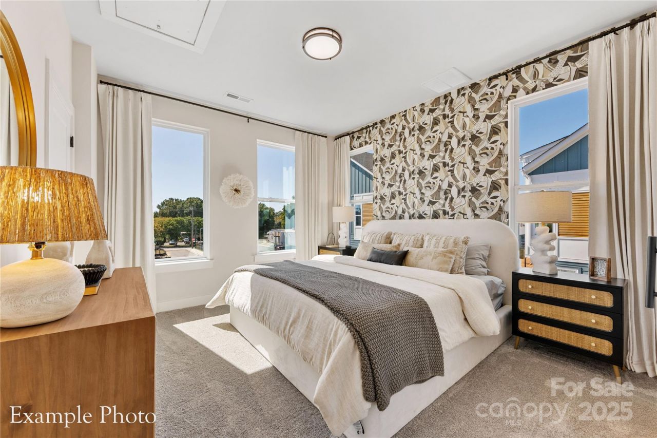 550 Rountree Road, Unit 10, Charlotte, NC 28217 Main Photo