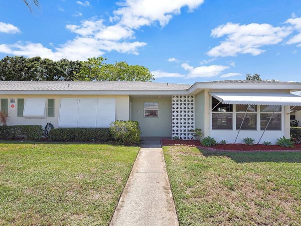 903 Savannas Point Drive, Unit D, Fort Pierce, FL 34982