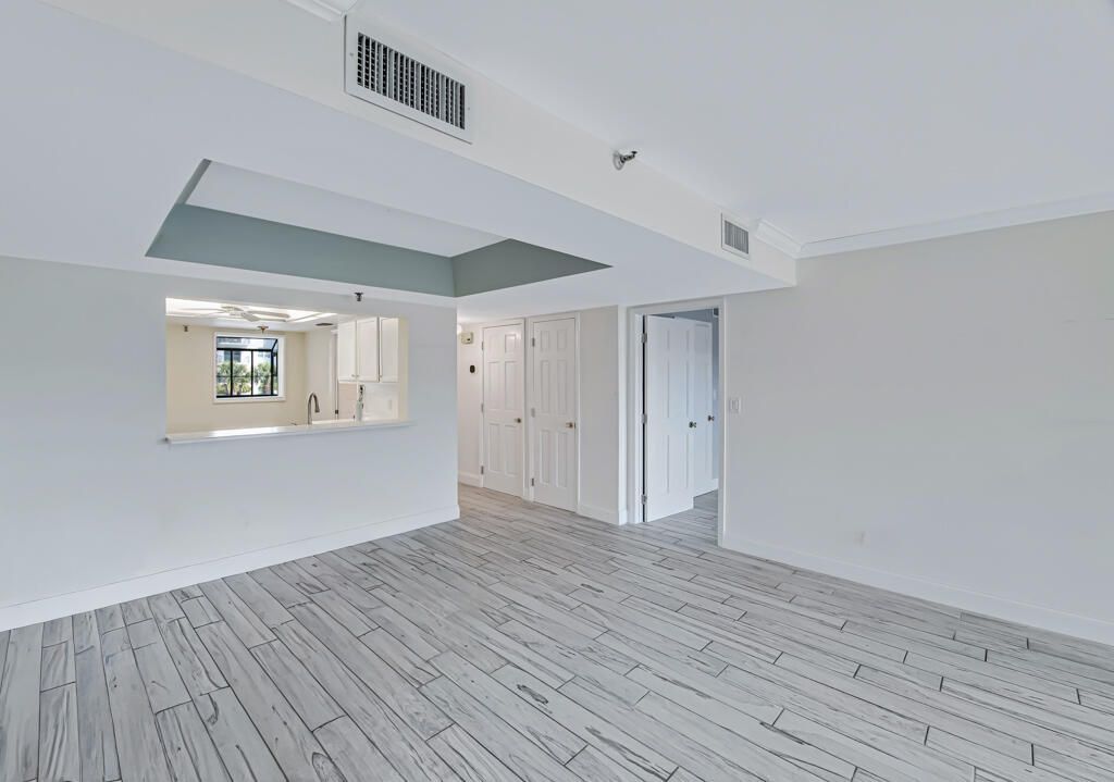 7020 Half Moon Circle, Unit 210, Hypoluxo, FL 33462 Photo