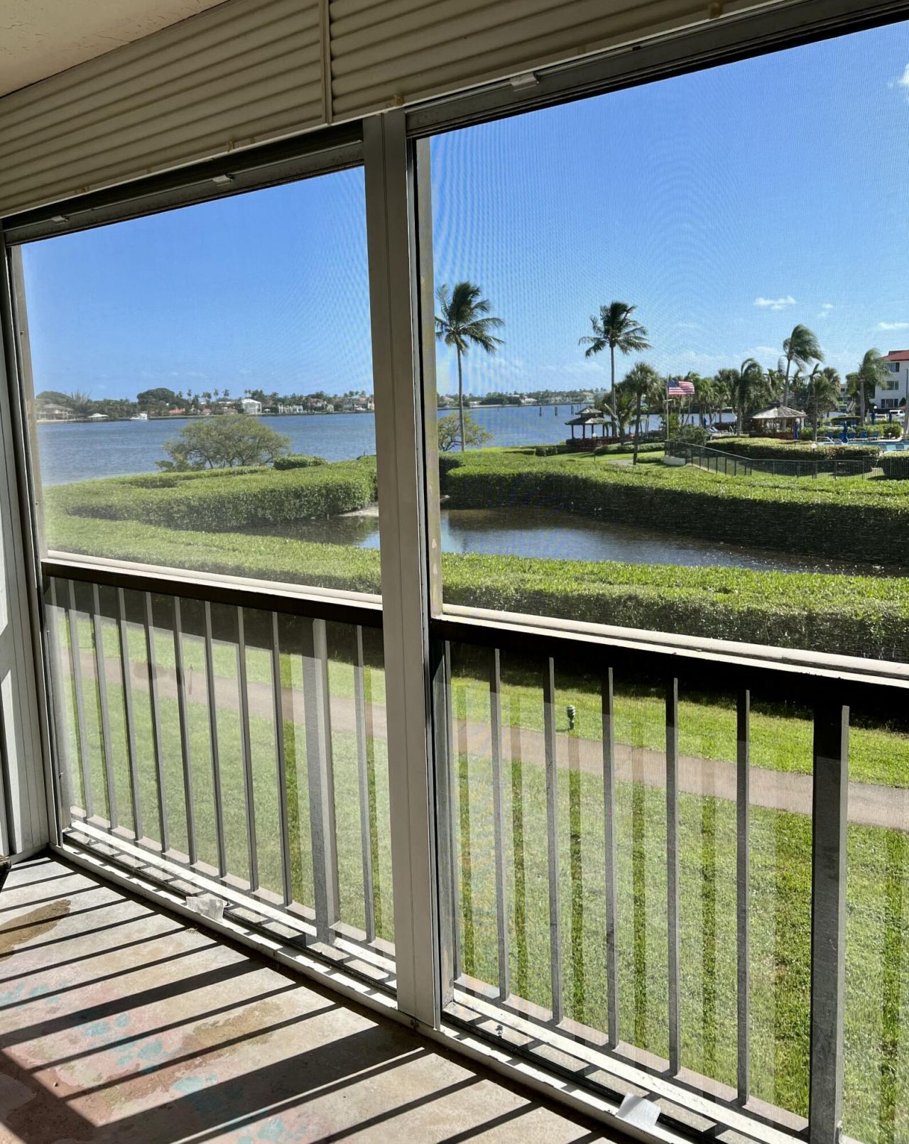 7020 Half Moon Circle, Unit 210, Hypoluxo, FL 33462 Photo