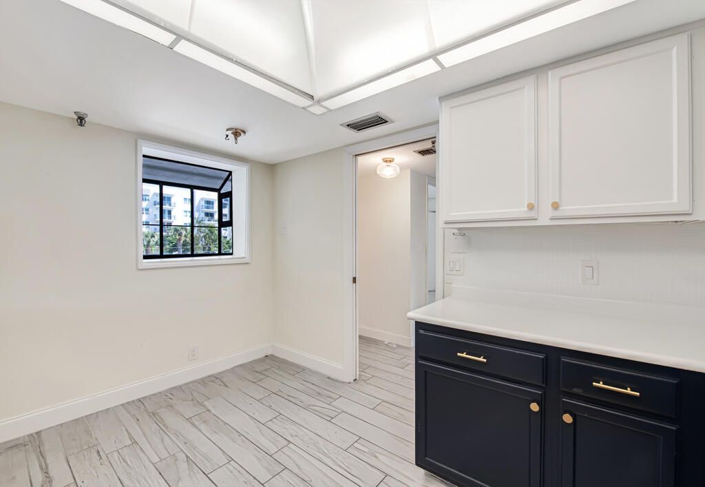 7020 Half Moon Circle, Unit 210, Hypoluxo, FL 33462 Photo