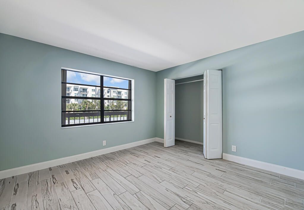 7020 Half Moon Circle, Unit 210, Hypoluxo, FL 33462 Photo