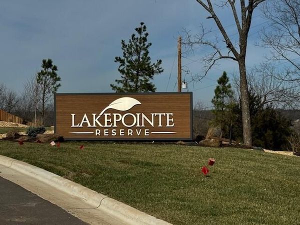 Lot 33 Lakepointe Reserve, Springfield, MO 65804