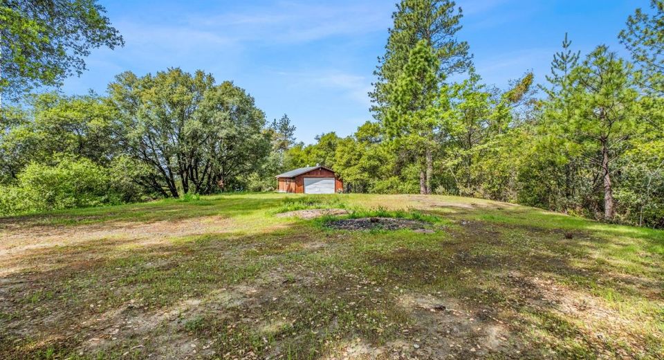 16315 Mount Whitney Dr, Fiddletown, CA 95629 Photo