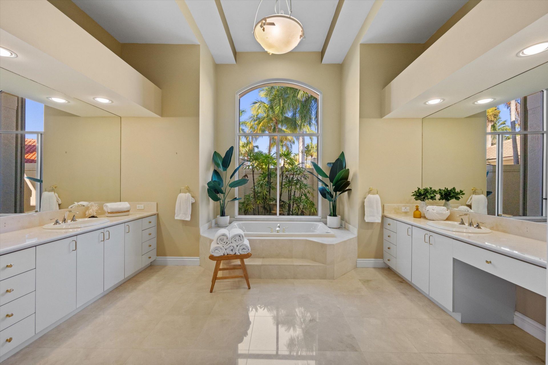 1648 Cypress Row Drive, West Palm Beach, FL 33411 Photo