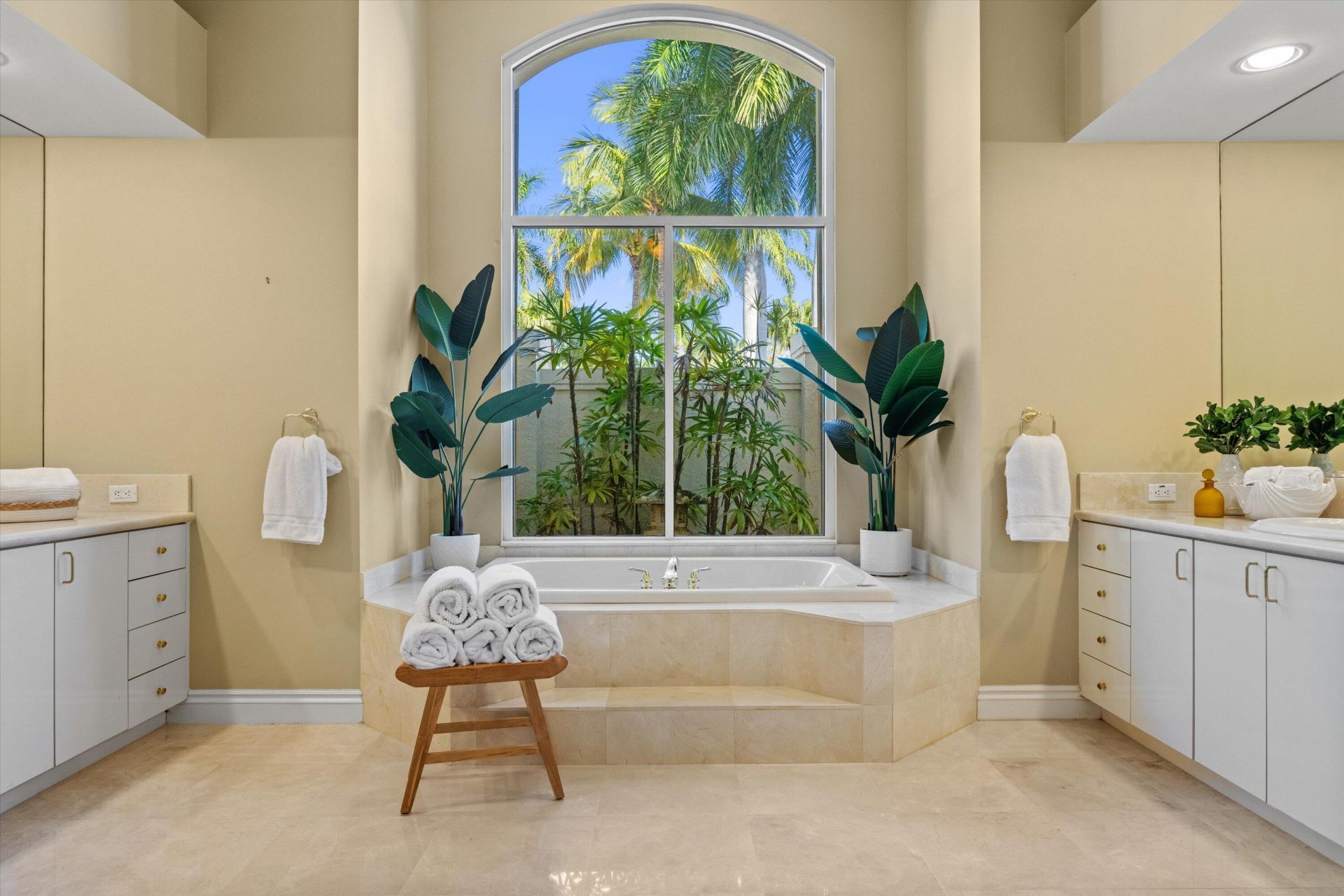 1648 Cypress Row Drive, West Palm Beach, FL 33411 Photo